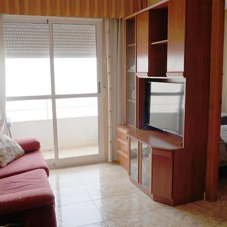 Apartamento En La Playa De Locos דירה *